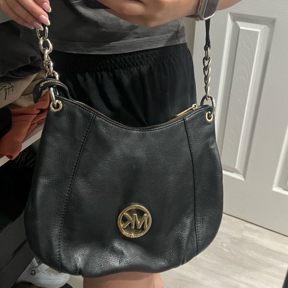 Michael Kors Black Shoulder Bag with Gold Accents - Picture 2 of 9